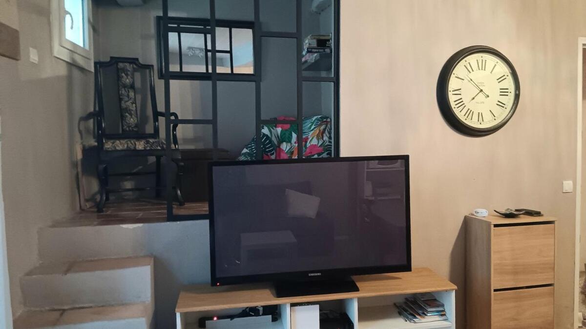 Appartement Pour 4 Personnes Dans Une Rue Tres Calme Saint-Laurent-le-Minier Bagian luar foto