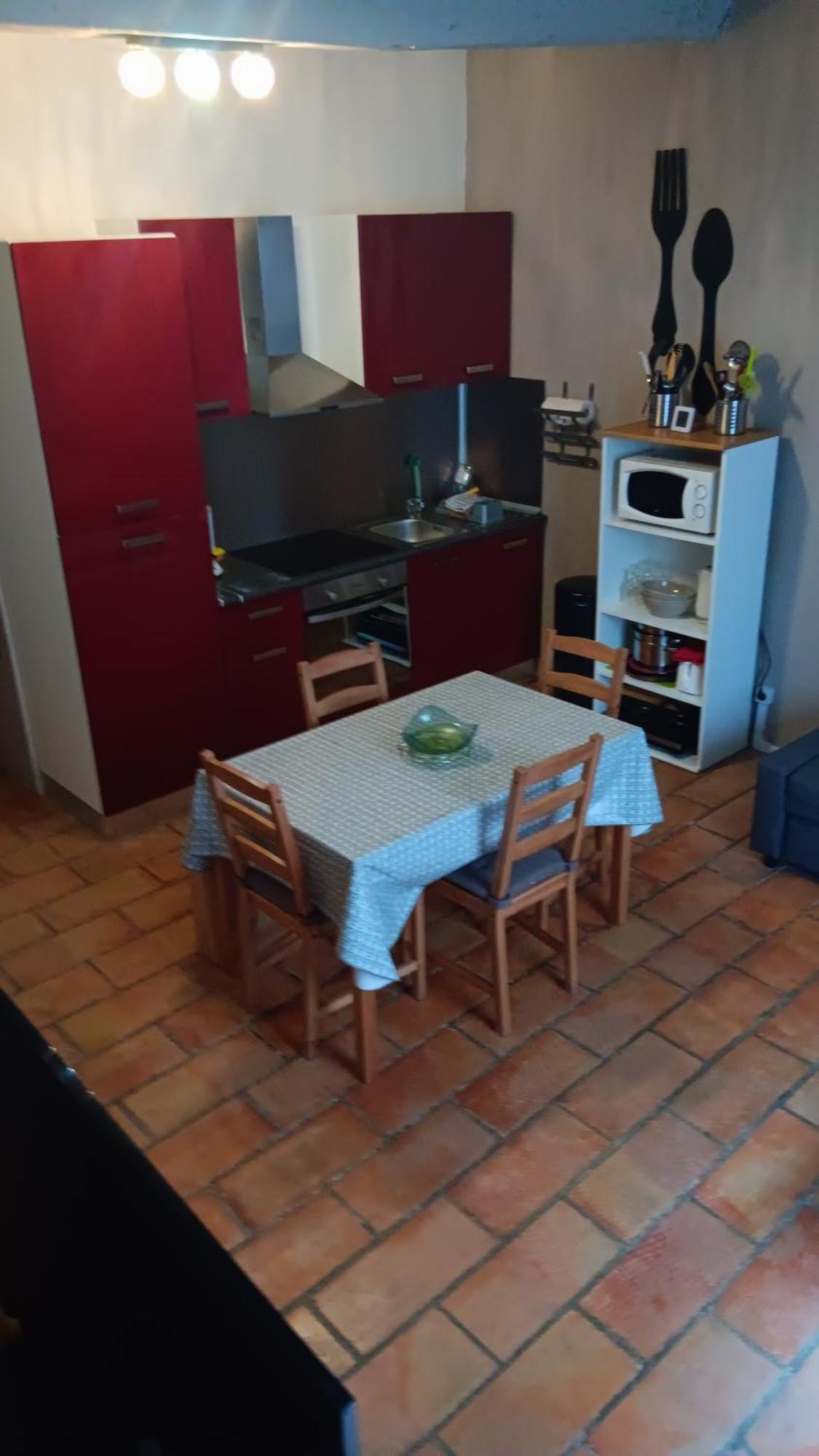 Appartement Pour 4 Personnes Dans Une Rue Tres Calme Saint-Laurent-le-Minier Bagian luar foto