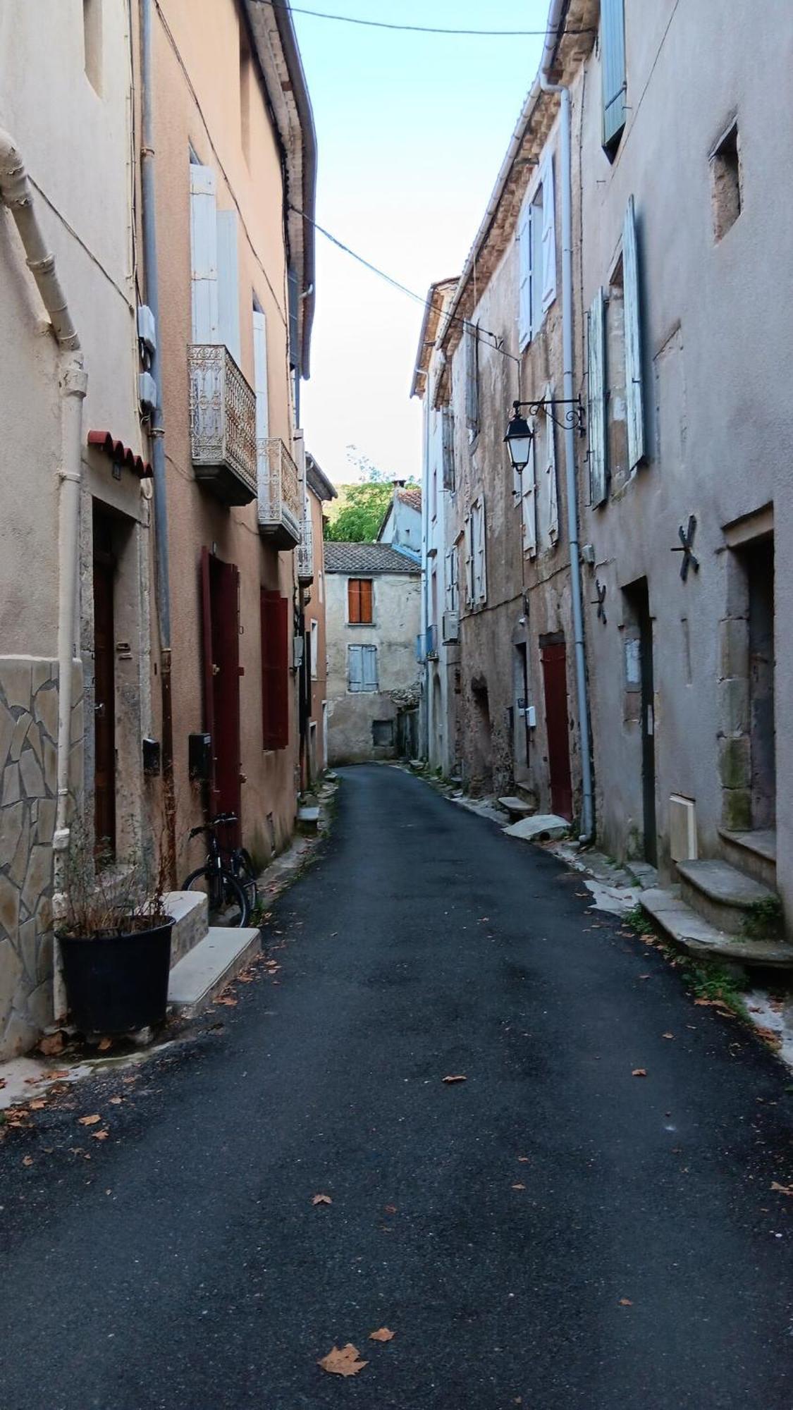 Appartement Pour 4 Personnes Dans Une Rue Tres Calme Saint-Laurent-le-Minier Bagian luar foto